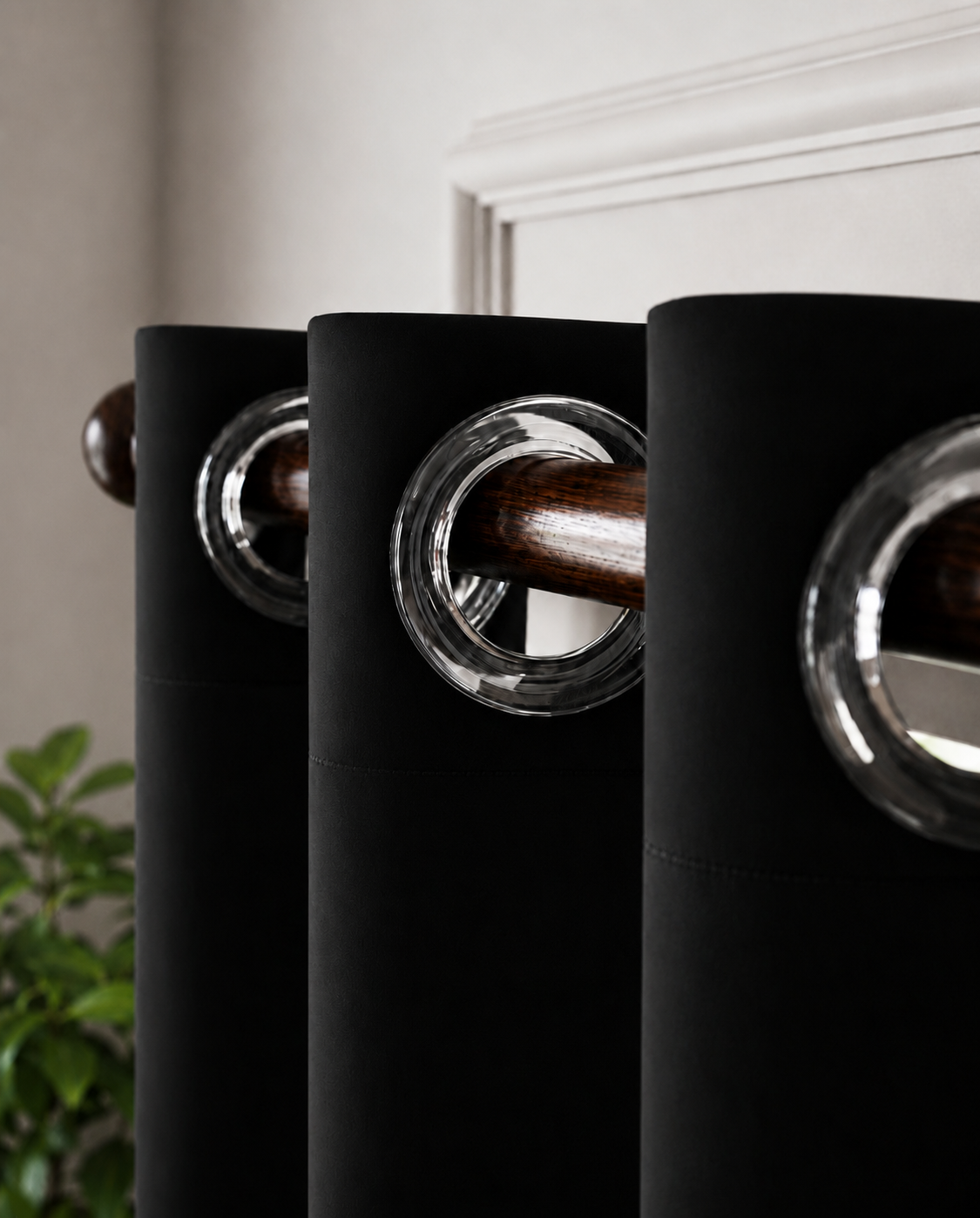 100% Blackout Curtain-One Peice-Black